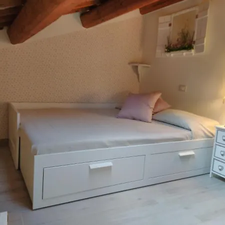Attic Apartman